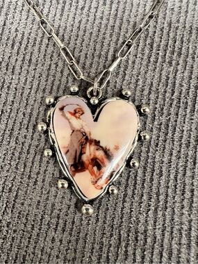 Rustic western horse heart necklace silver tone